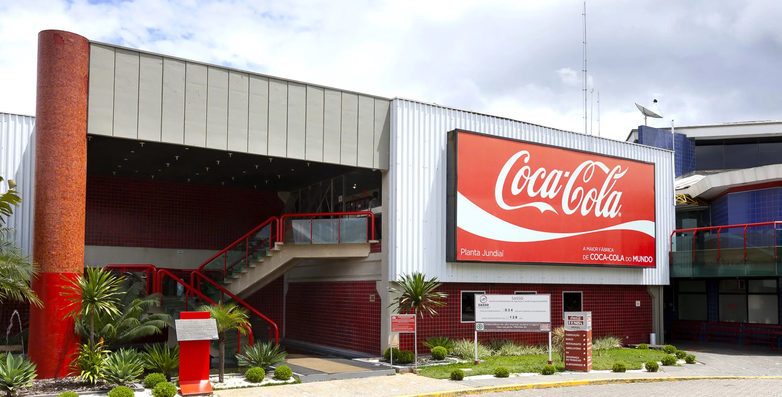 Cómo conseguir un trabajo en Coca-Cola 