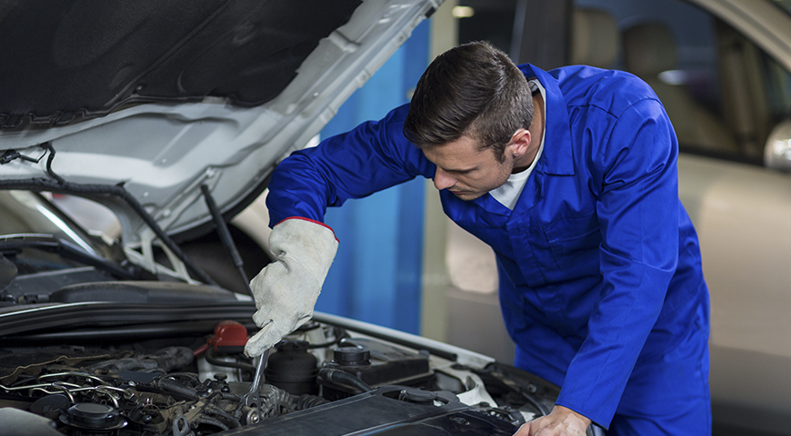 Conoce cómo funciona el curso de mecánica automotriz de Edutin aquí