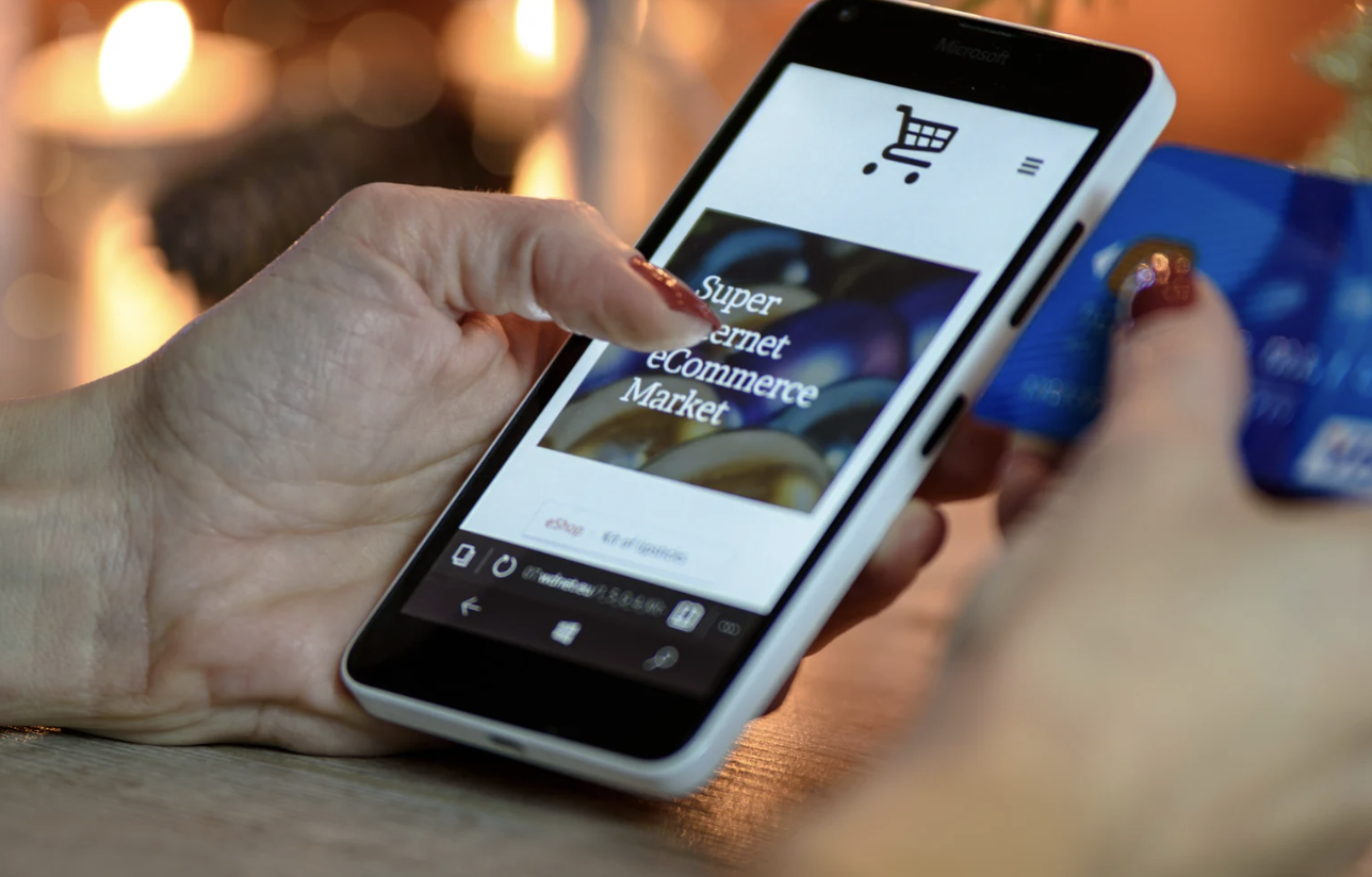 Maximizing Your Online Business: 26 E-commerce Marketing Tips